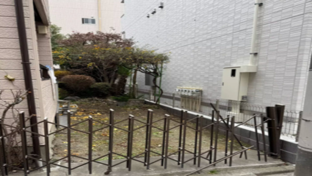 岡山県岡山市南区 駐車場の砂利敷き工事